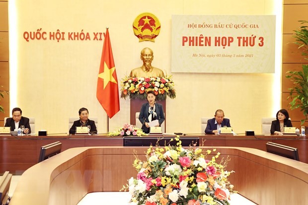 Líder del Parlamento de Vietnam preside tercera reunión del Consejo Electoral Nacional - ảnh 1