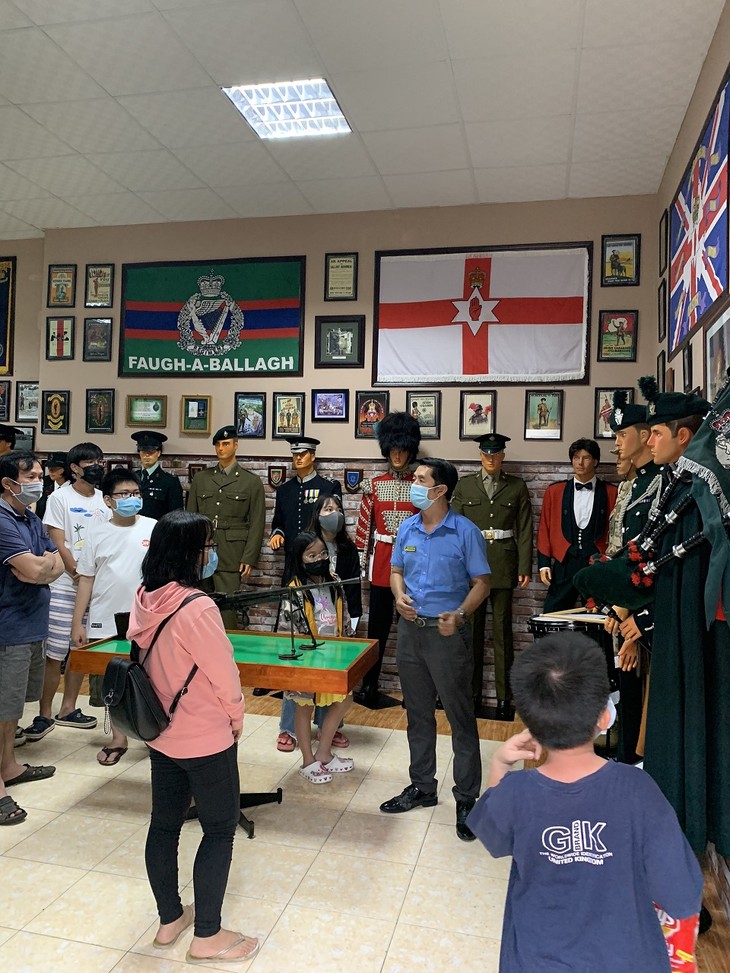 El Museo de Armas Antiguas Robert Taylor, un interesante destino en la ciudad de Vung Tau - ảnh 2