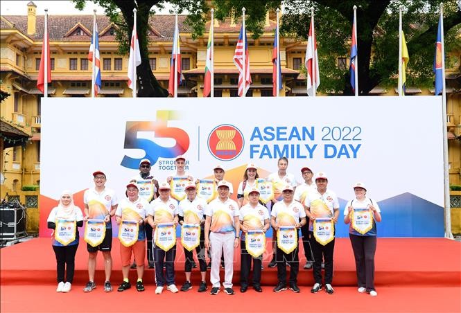 Día de la Familia de ASEAN 2022 conecta amigos y familiares de la comunidad regional y socios  - ảnh 1