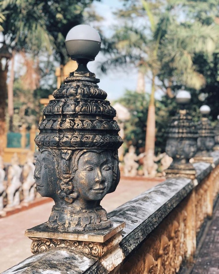 La pagoda Phono Don, una joya arquitectónica del pueblo jemer en Tra Vinh - ảnh 2