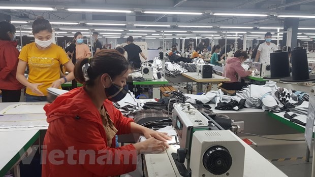 El crecimiento de Vietnam alcanzará el 7,2% en 2023, según pronostica Standard Chartered - ảnh 1