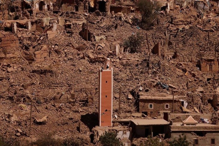 Aumentan a más de 2.800 los fallecidos por el terremoto en Marruecos - ảnh 1