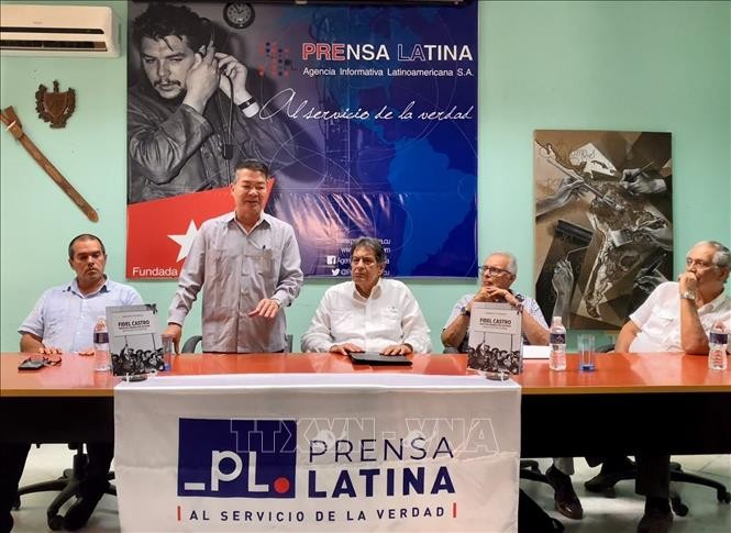 Presentan en Cuba libro sobre la primera visita del líder Fidel Castro a Vietnam - ảnh 1