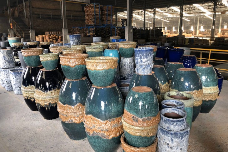 Binh Duong promueve desarrollo turístico asociado a artesanía tradicional - ảnh 2