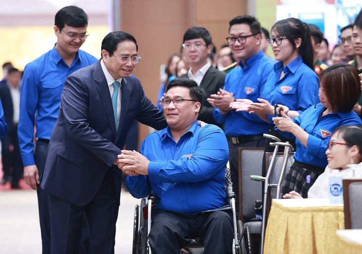  Premier vietnamita dialogará con jóvenes sobre transformación digital - ảnh 1