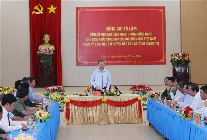 Máximo dirigente de Vietnam realiza visita de trabajo en la isla Con Co  - ảnh 1