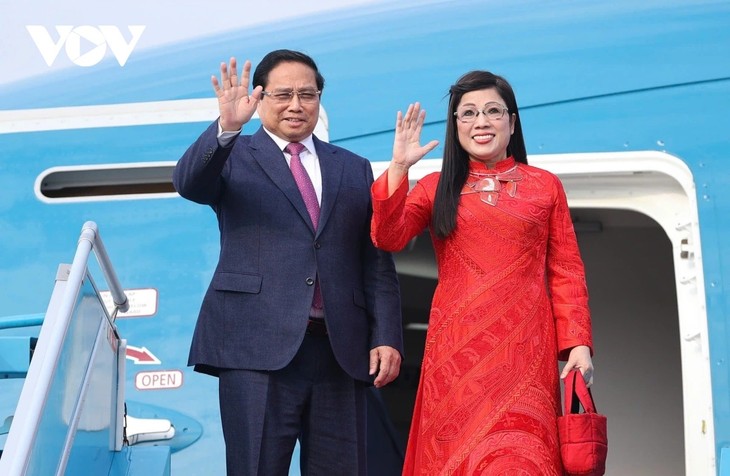 Primer Ministro de Vietnam inicia visitas a Polonia, República Checa y Suiza - ảnh 1