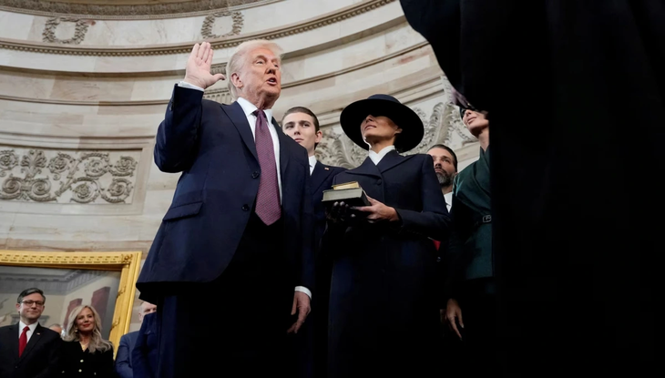 Líderes vietnamitas felicitan a Donald Trump por su toma de posesión  - ảnh 1