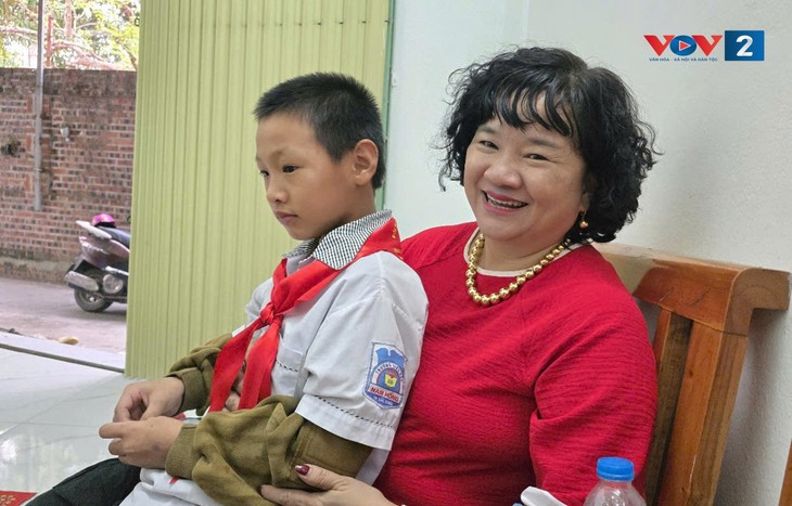 Than Thi Thu Thuy, militante ejemplar del Partido Comunista de Vietnam al servicio de la comunidad - ảnh 3