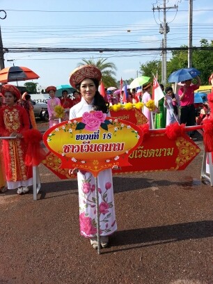 ชุดภาพถ่ายเกี่ยวกับเทศกาลบุญบั้งไฟจากท่าน Nguyễn Văn Tẹo - ảnh 8