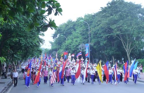 ส่งเสริมบทบาทของการทูตประชาชนในยุคแห่งการผสมผสาน - ảnh 1