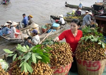 ตลาดน้ำก๋ายรัง เอกลักษณ์เฉพาะของเขตลุ่มน้ำโขง - ảnh 1