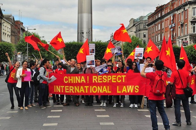 เวียดนามและประชาคมโลกเรียกร้องให้จีนปฏิบัติตามกฎหมายสากล - ảnh 1