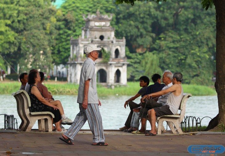 เพลง “Hồ Gươm sáng sớm” - ảnh 1