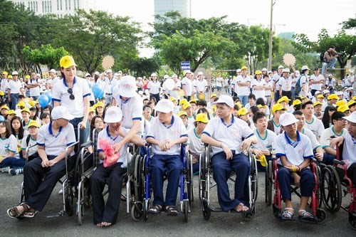 อำนวยความสะดวกเพื่อให้คนพิการส่งเสริมสิทธิของตน - ảnh 1