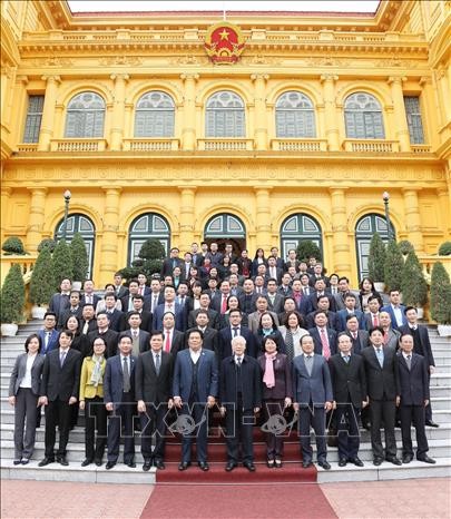 เลขาธิการใหญ่พรรค ประธานประเทศ เหงียนฟู้จ่อง เข้าร่วมการประชุมสรุปผลการปฏิบัติงานปี 2018ของสำนักประธานประเทศ - ảnh 1