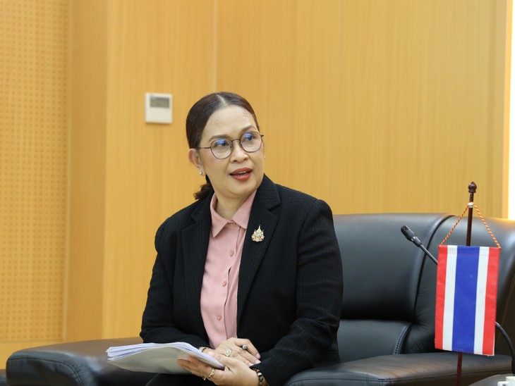 คณะผู้แทนของกรมพัฒนาสังคมและสวัสดิการไทยศึกษานโยบายชาติพันธุ์และการพัฒนาเศรษฐกิจและสังคมในเวียดนาม - ảnh 2