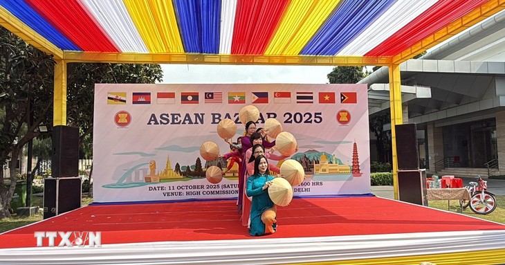 เวียดนามเข้าร่วมงาน ASEAN Bazaar ปี 2025 ณ ประเทศอินเดีย - ảnh 1