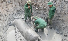 Ireland helps Vietnam deal with UXO  - ảnh 1