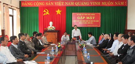 Dak Nong meets Catholic dignitaries - ảnh 1