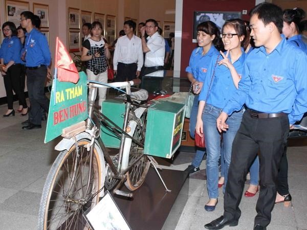 Activities mark President Ho Chi Minh’s 124th birthday - ảnh 1