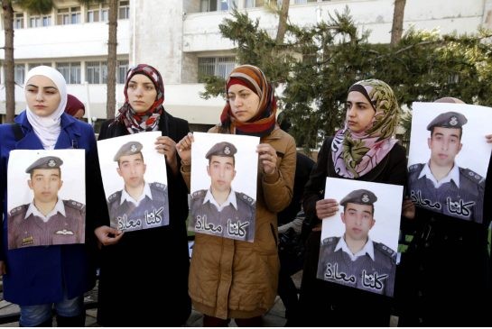 Islamic State says it burned alive Jordanian pilot - ảnh 1