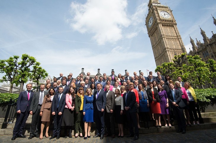 New British Conservative cabinet meets for first time - ảnh 1