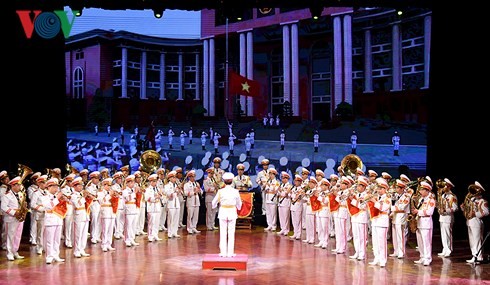 President: Vietnam People’s Army is hero of the people - ảnh 1