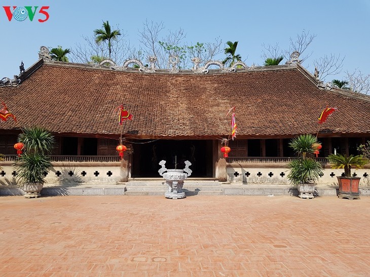 Tuong Phieu communal house, a special national relic site in Hanoi - ảnh 2