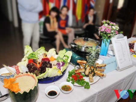 Kochwettbewerb zum internationalen Tag der Frauen in VOV5  - ảnh 5