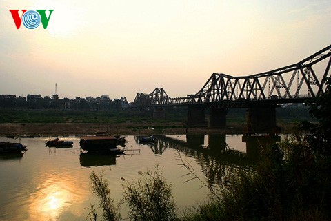 Long Bien–Brücke mit dem Stempel von Raum und Zeit - ảnh 12