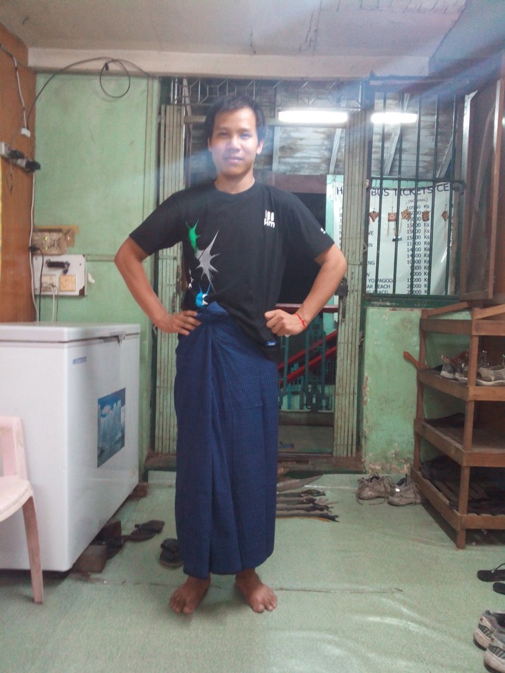 Die Reise in zehn ASEAN-Ländern von Bui Quang Binh zur Werbung für Vietnam - ảnh 3