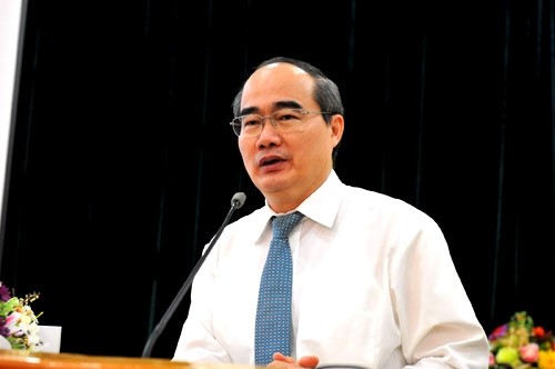 Politikdialog „Vaterländische Front Vietnams mit Bevölkerung und nachhaltiger Entwicklung“ - ảnh 1