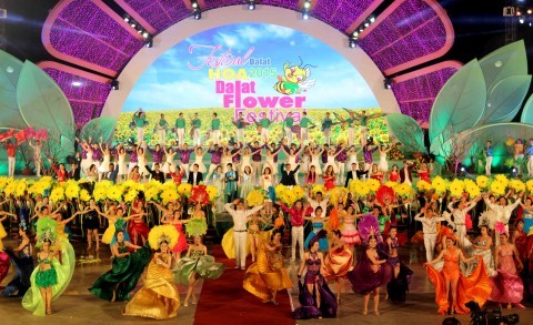 Abschluss des Blumenfestivals in Dalat - ảnh 1