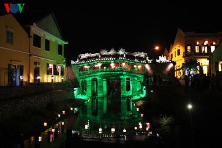 Bescheidene Schönheit der Altstadt Hoi An - ảnh 15