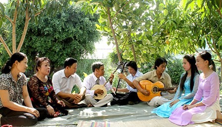 Die ausgezeichnete Künstlerin Truc Linh und der Cai Luong-Gesang - ảnh 1