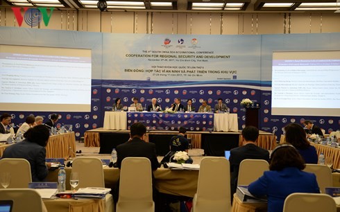 Abschluss des internationalen Seminars über das Ostmeer in Nha Trang - ảnh 1