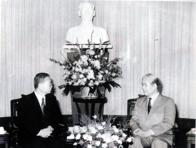 Treffen zwischen dem ehemaligen KPV-Generalsekretär Do Muoi und Spitzenpolitikern weltweit - ảnh 17