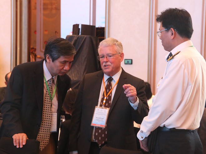 Seminar über Ostmeer: Zusammenarbeit für Sicherheit und Entwicklung der Region - ảnh 1