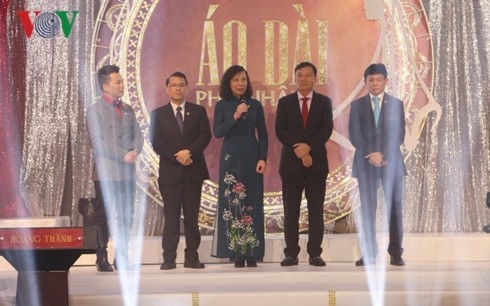 Veröffentlichung des Wohltätigkeitsfonds der vietnamesischen Gemeinschaft in Europa - ảnh 1