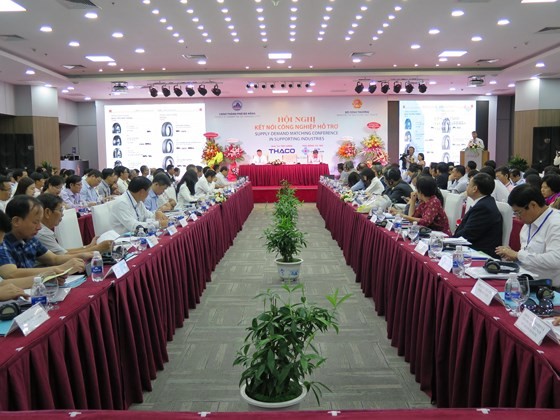 Mehr als 350 Unternehmen nehmen an Konferenz der Zulieferindustrie teil - ảnh 1