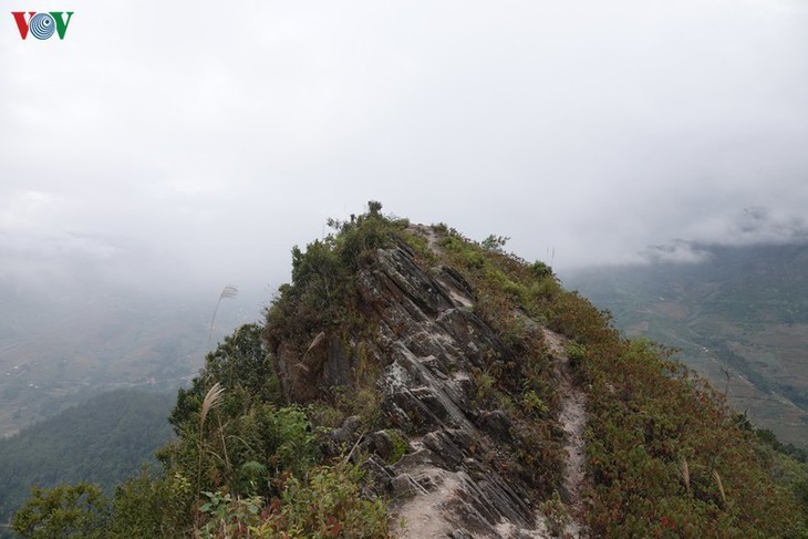Stille Atmosphäre im Kreis Mu Cang Chai im Winter - ảnh 5