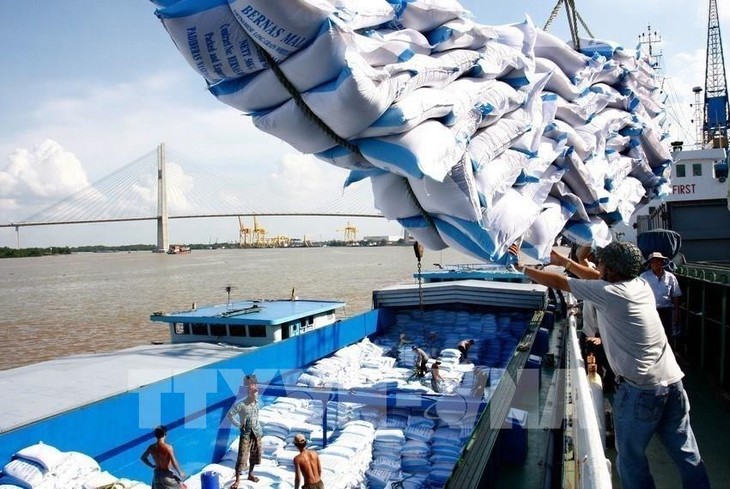 Vietnam könnte 2023 ein Land mit hohem Durchschnittseinkommen werden - ảnh 1