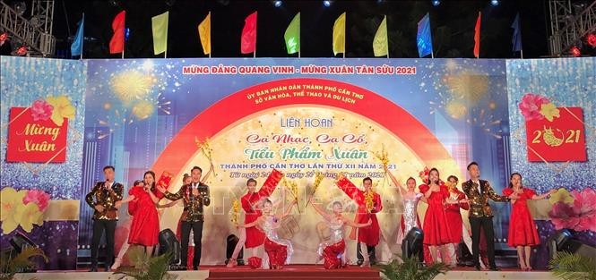 Eröffnung des Festivals “Musik, alte Gesänge, Frühlingsstücke” in Can Tho - ảnh 1