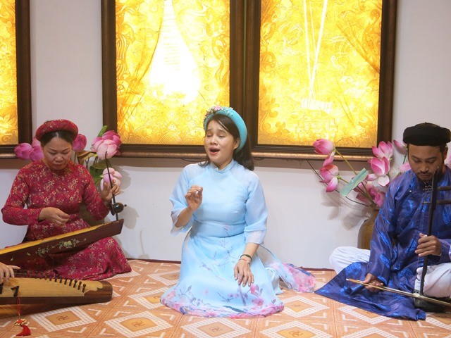 Hue-Gesang zu kulturellem und touristischem Produkt 2021 entwickeln - ảnh 1