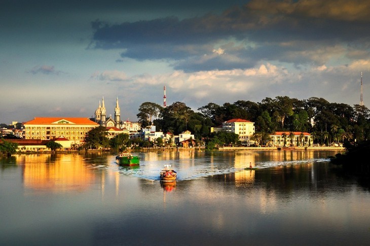 Binh Duong verstärkt die Förderung vom Tourismus - ảnh 1