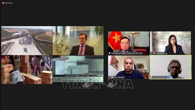 Webinar zum 77. Jahrestag der Augustrevolution und des Nationalfeiertags in Kanada - ảnh 1