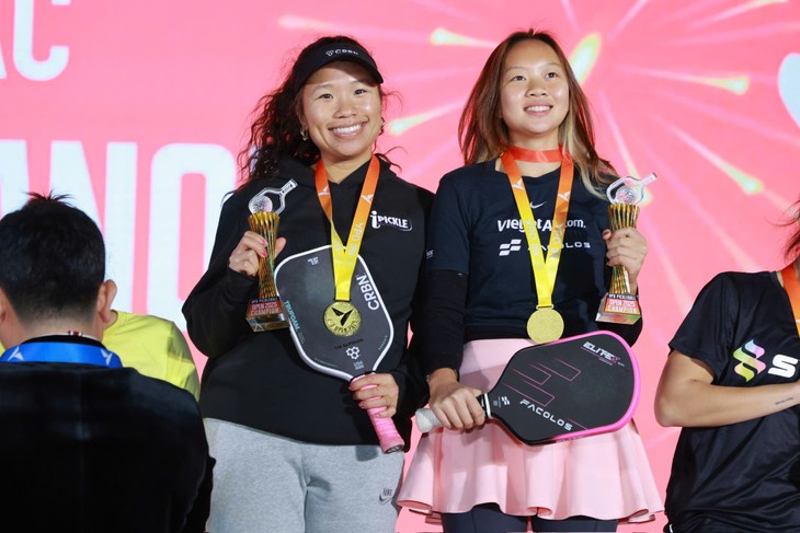 Pickleball VPO Hanoi 2025: Sophia Phuong Anh gewinnt drei Preise - ảnh 1