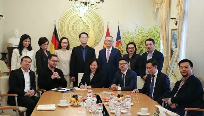 Verband der jungen Unternehmen Vietnams in Europa präsentiert - ảnh 1