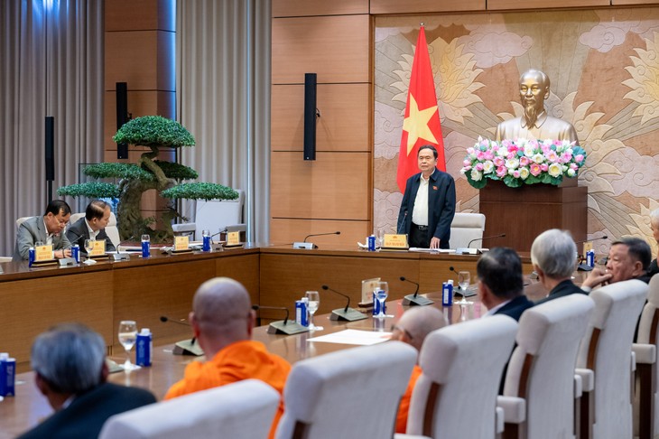 Parlamentspräsident Tran Thanh Man trifft Abgeordnete der Provinz Soc Trang - ảnh 1